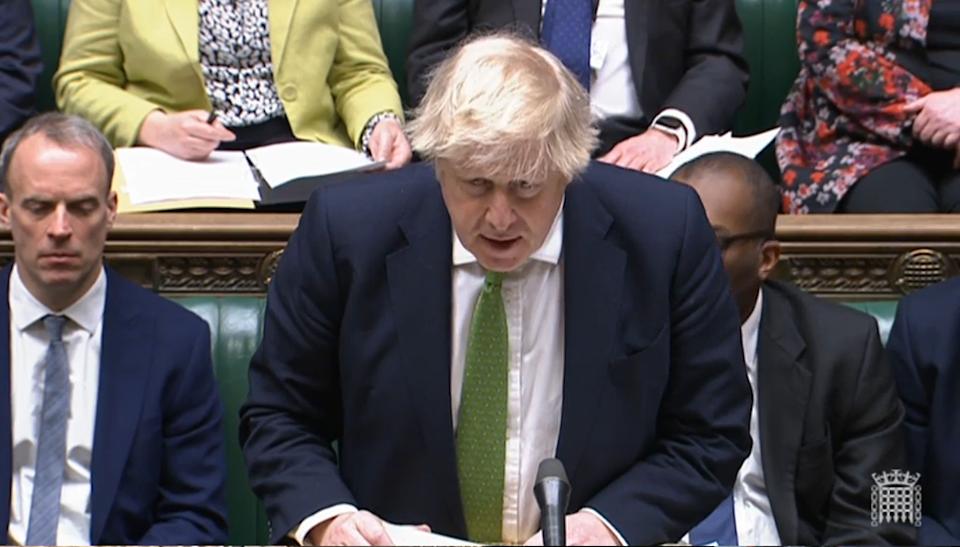 Perdana Menteri Boris Johnson memberi pengarahan kepada anggota parlemen di House of Commons di London tentang perkembangan terbaru mengenai Ukraina.  Tanggal foto: Selasa, 22 Februari 2022 (Foto oleh House of Commons/PA Images via Getty Images)