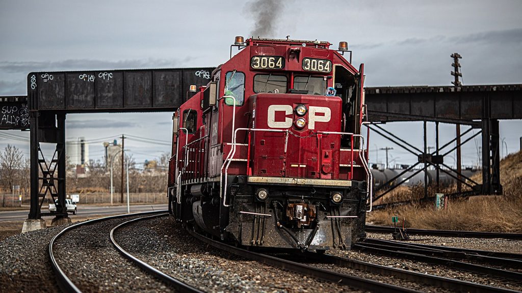 CP Railways Kanada menutup rel, pekerja mogok