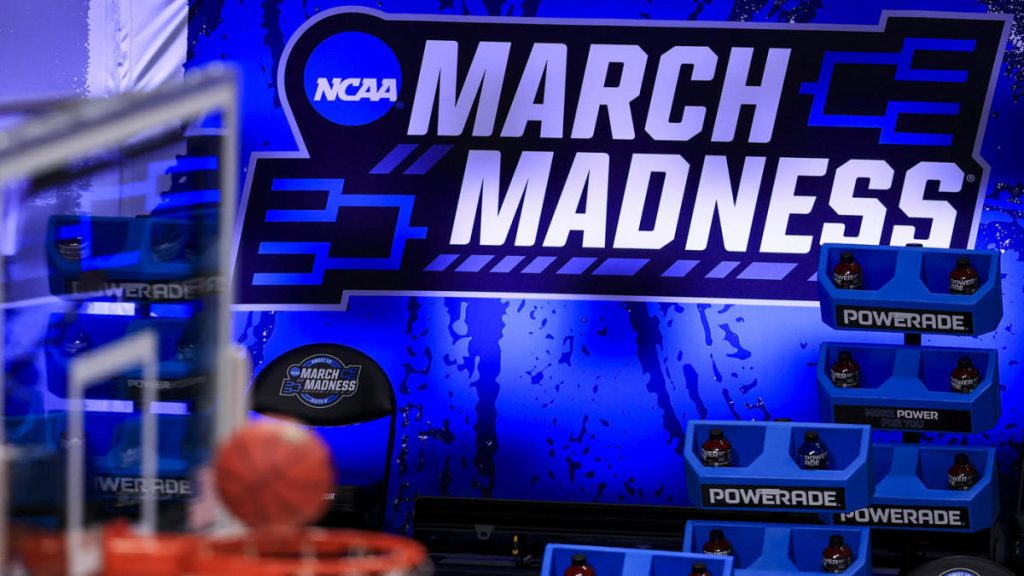 Braket Kejuaraan NCAA 2022: hasil bola basket perguruan tinggi, streaming langsung, jadwal TV March Madness berdasarkan wilayah