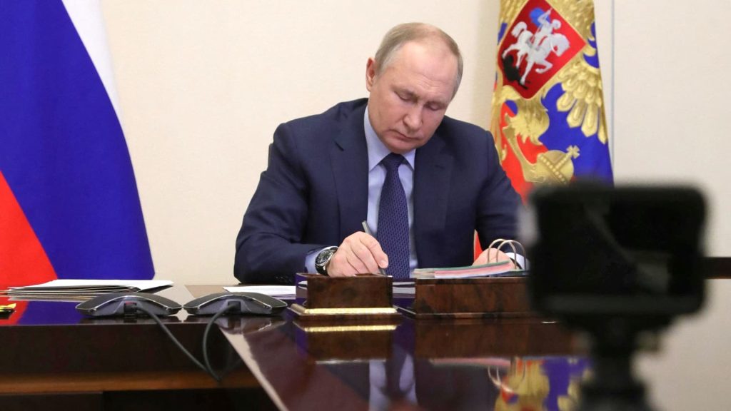 Putin harus berpikir sebelum meminta pembayaran energi dalam rubel