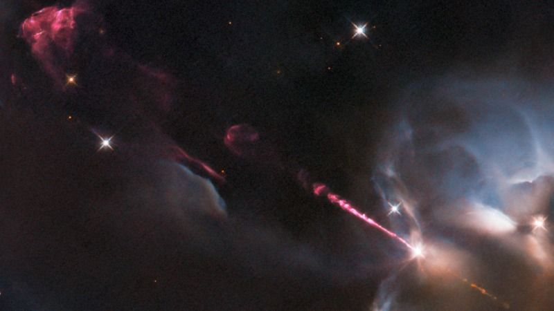 Teleskop Hubble menangkap jet seperti laser yang menakjubkan dari bintang bayi (foto)