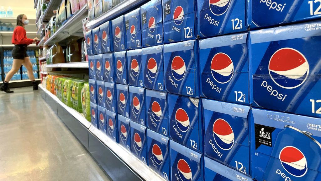Pendapatan PepsiCo (PEP) untuk kuartal pertama tahun 2022 telah melampaui perkiraan