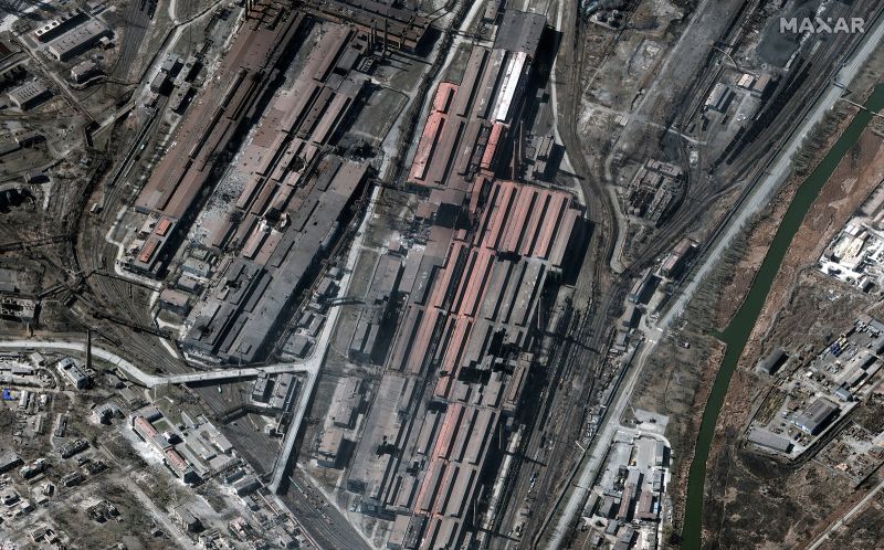 Citra satelit dari 22 Maret menunjukkan gambaran pabrik baja Azovstal di Mariupol, Ukraina.