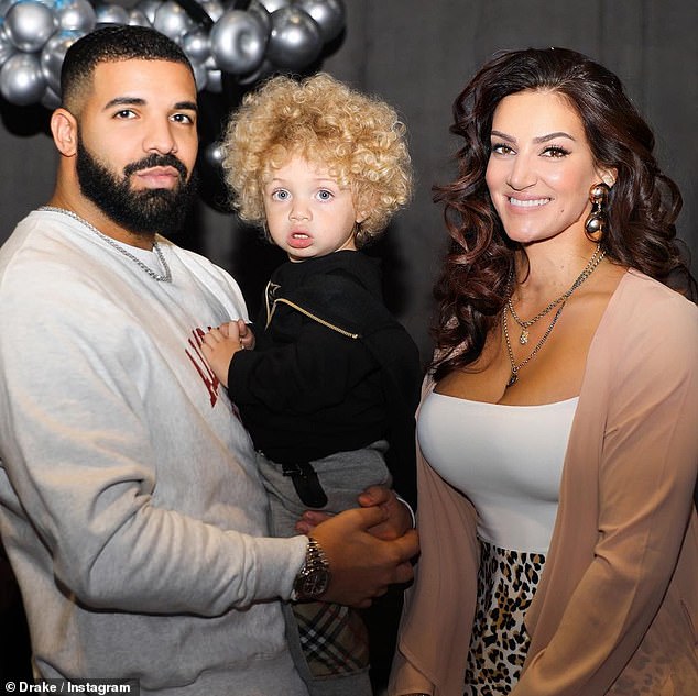Orang tua bersama: Drake dan ibu anak laki-laki Sophie Brousseau belum berkencan secara eksklusif, tetapi mereka tampaknya memiliki hubungan yang bersahabat