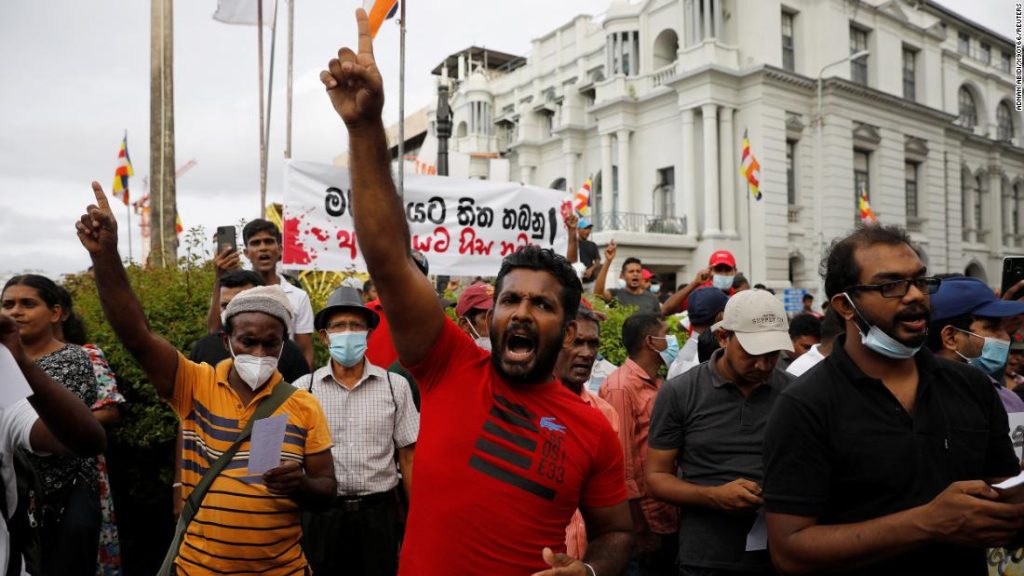 Perdana Menteri memberi tahu negara yang dilanda krisis di Sri Lanka