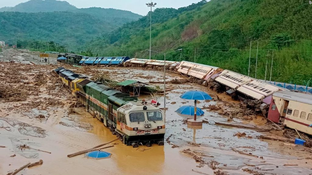 Banjir Assam: Setengah juta orang India telah melarikan diri dari banjir di timur laut karena hujan