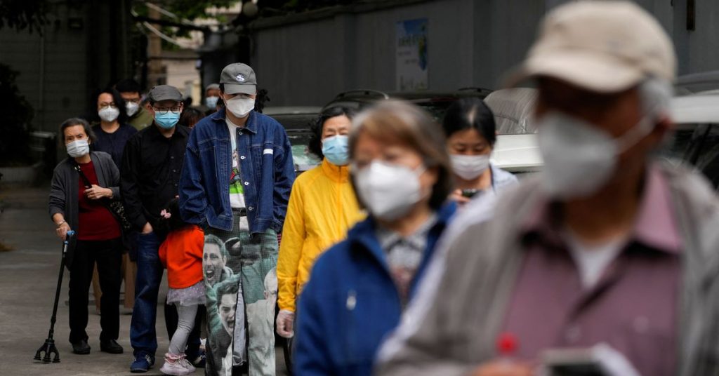 'Seperti penjara': Beijing dan Beijing memperketat pembatasan penyebaran virus Corona