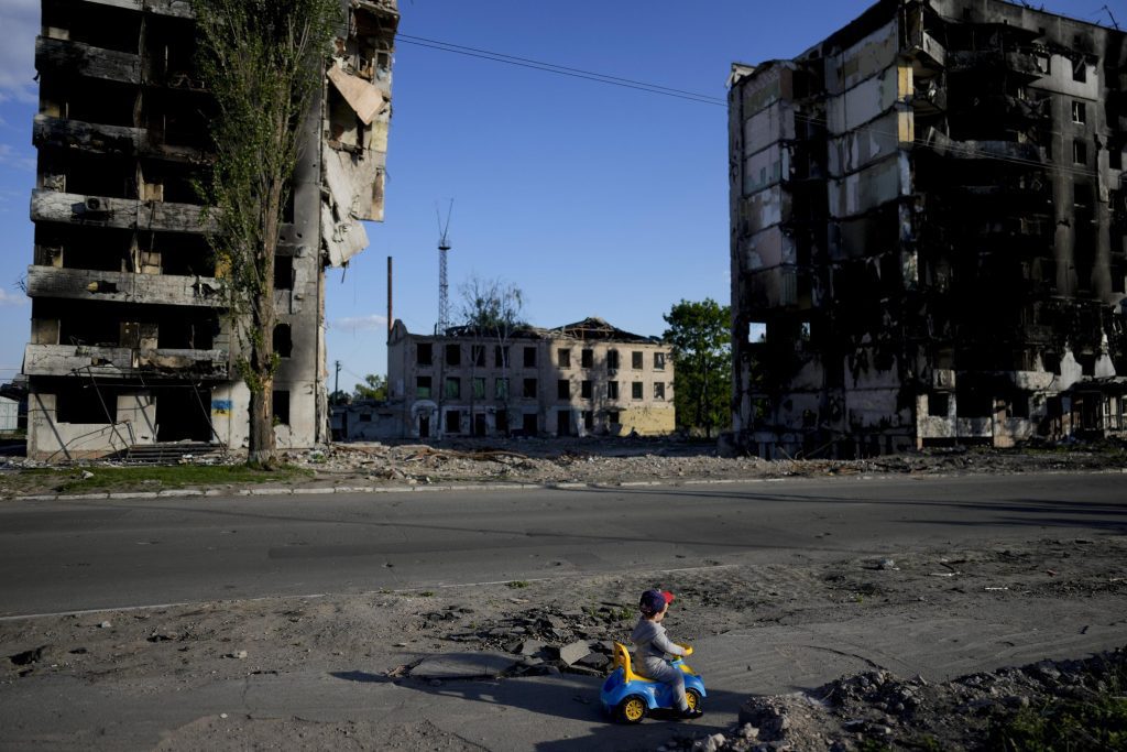 Ukraina: 200 mayat ditemukan di ruang bawah tanah di bawah reruntuhan Mariupol