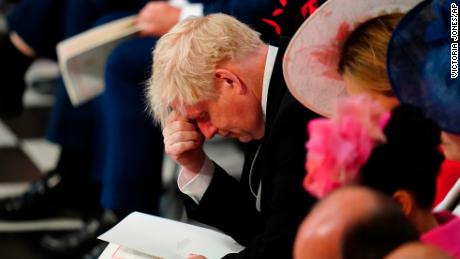 Boris Johnson selamat, tetapi kondisinya memar parah