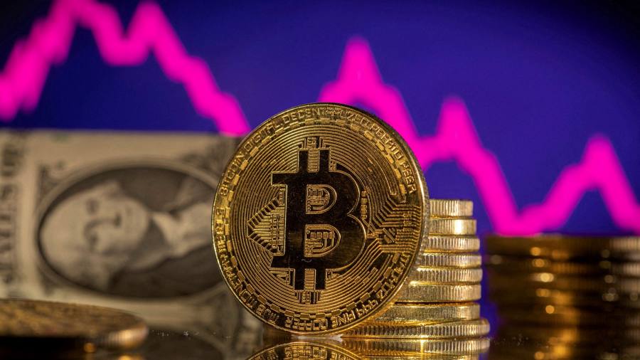 Bitcoin turun di bawah batas $20.000