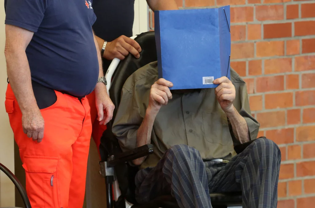 Jerman menghukum mantan penjaga kamp Nazi berusia 101 tahun menjadi lima tahun penjara