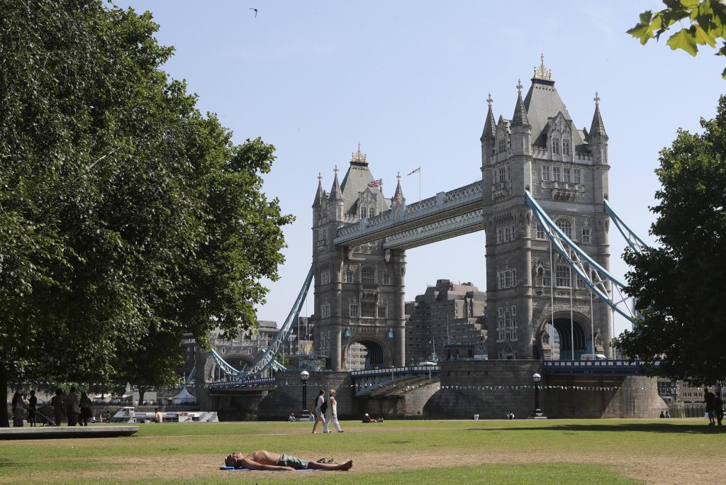 Inggris memecahkan rekor suhu tertinggi di Eropa