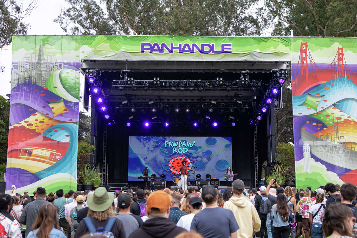 PawPaw Rod tampil di Teater Panhandle di Outside Lands di Golden Gate Park di San Francisco, California pada 5 Agustus 2022.