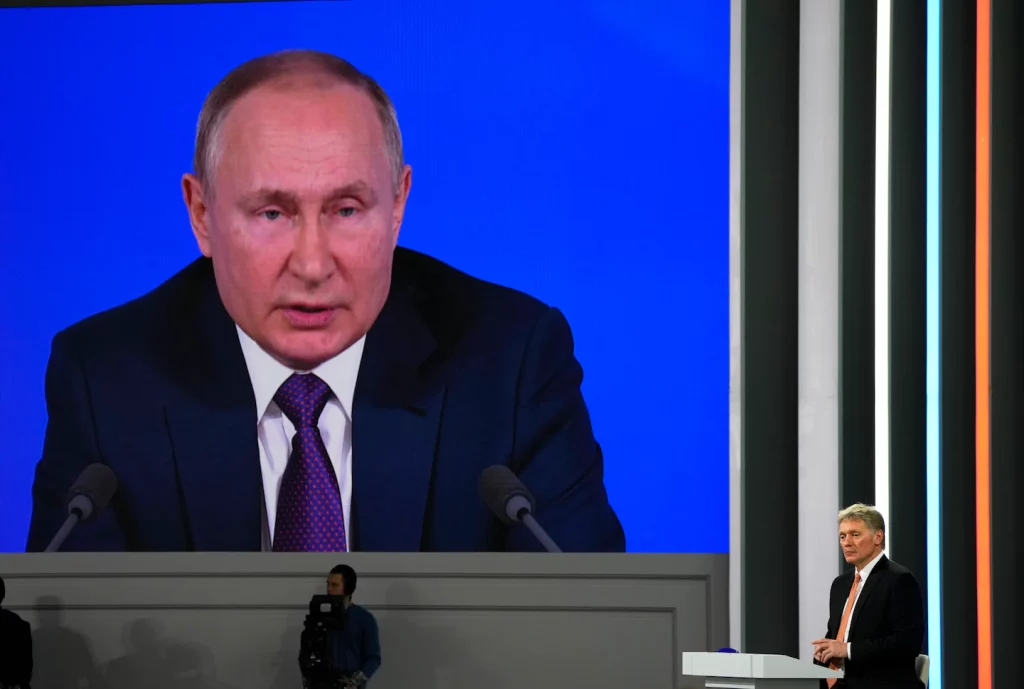 Kremlin mengecam seruan Ukraina untuk larangan perjalanan bagi orang Rusia