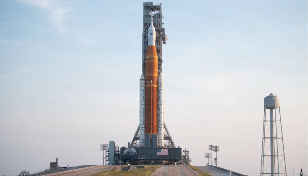 Tonton peluncuran roket Artemis 1 SLS di supermoon NASA di webcast gratis