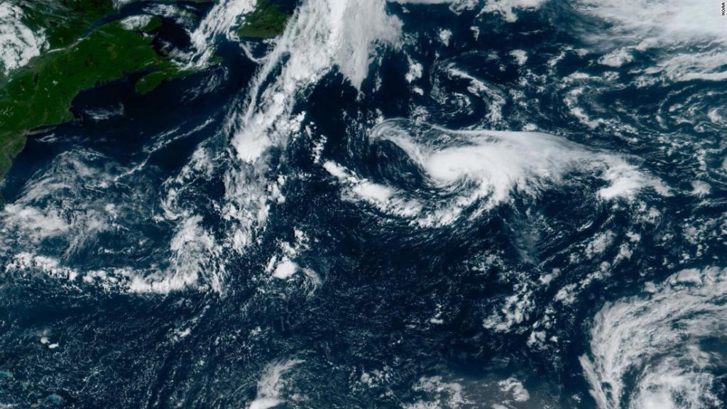 Daniel menjadi badai pertama di musim Atlantik 2022