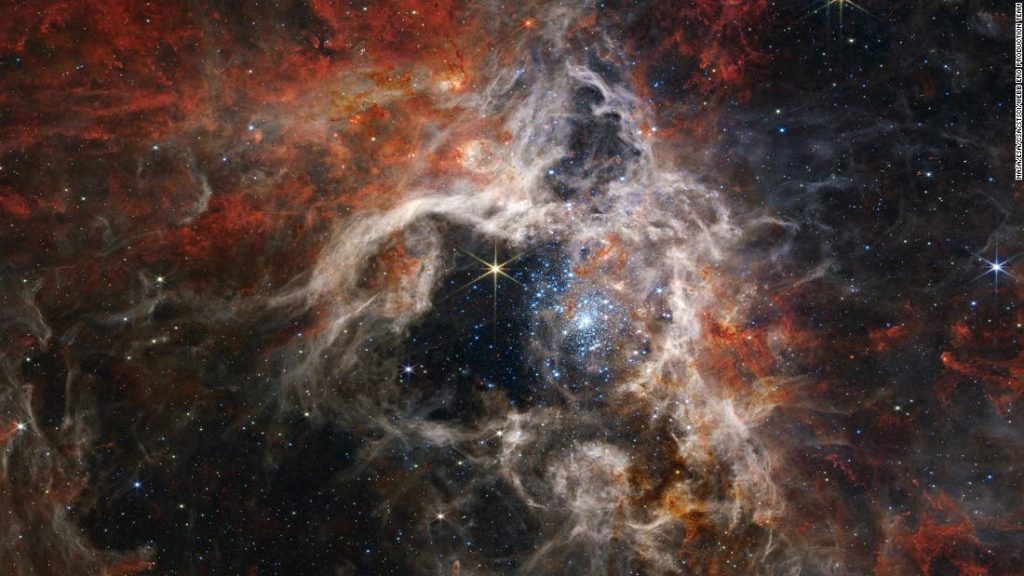 Gambar Nebula Tarantula ditangkap oleh Teleskop Luar Angkasa Webb NASA