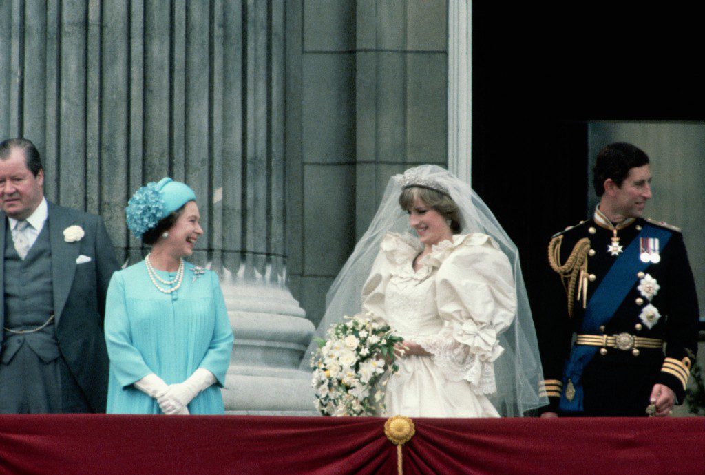 Putri Diana dan Ratu Elizabeth