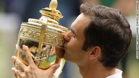 Roger Federer, jenius yang membuat tenis tampak mudah