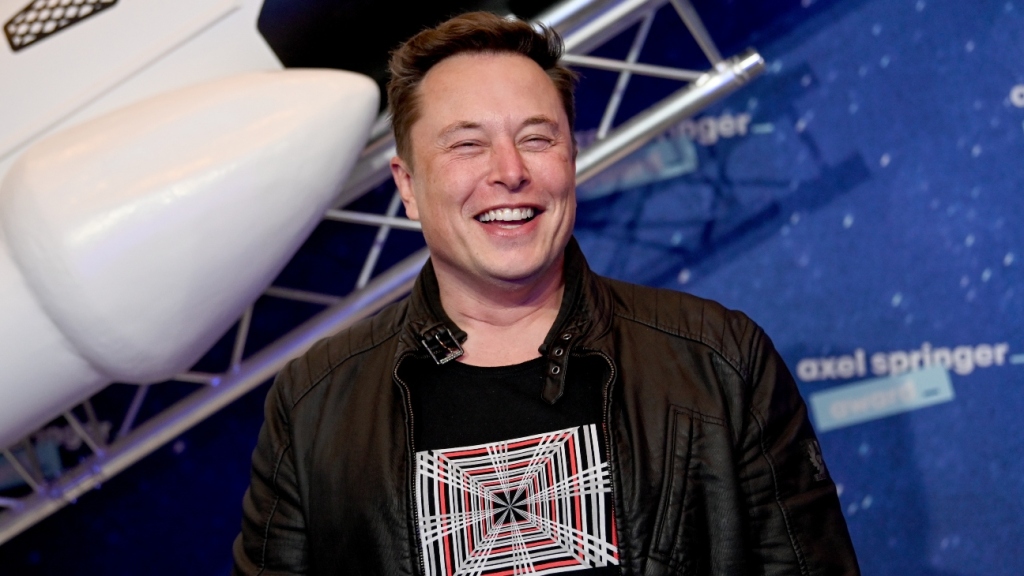Elon Musk mengkritik serial The Power Rings - The Hollywood Reporter