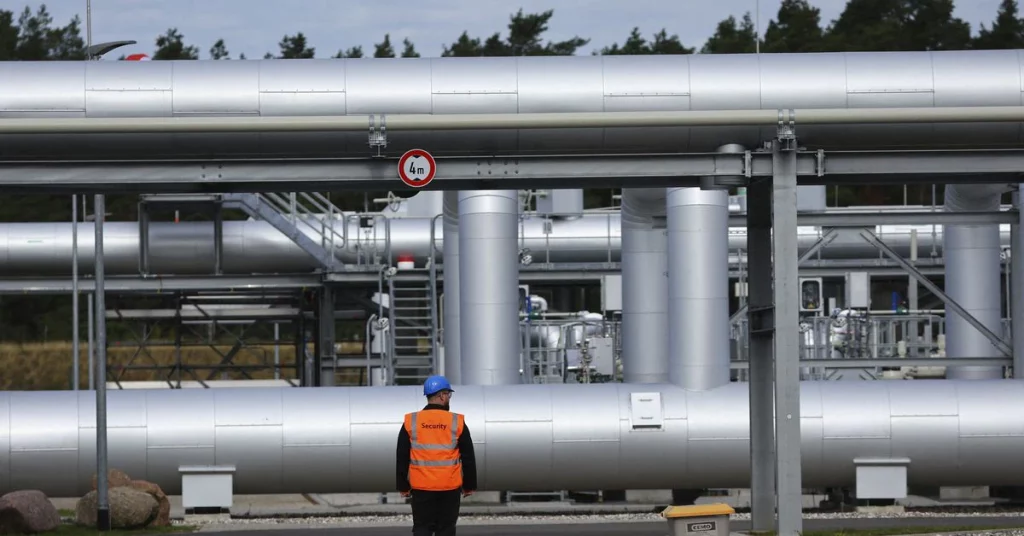 Eropa mencurigai sabotase sebagai kebocoran gas misterius ke jaringan pipa Rusia