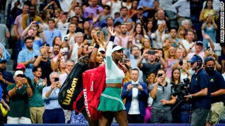 Serena dan Venus Williams keluar dari ganda & # 39;  Dimainkan oleh duo Ceko di AS Terbuka