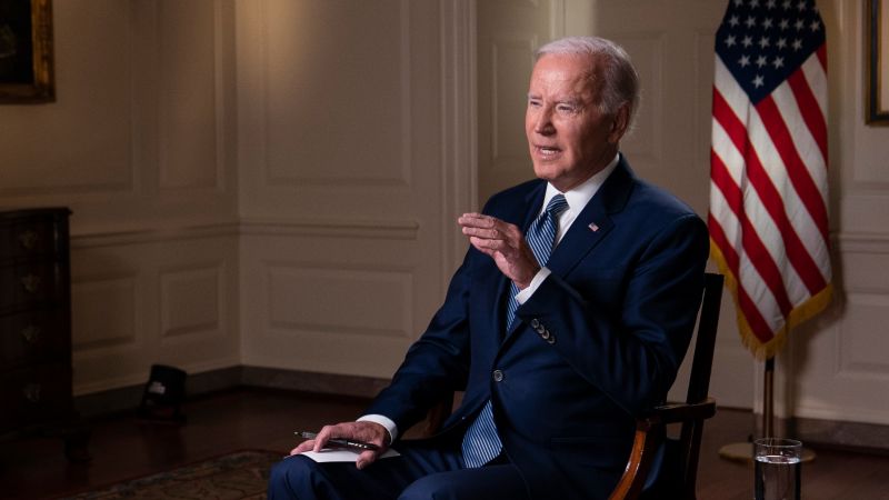 Biden mengatakan Putin 'benar-benar salah perhitungan' dengan menginvasi Ukraina, tetapi dia adalah 'pemain yang rasional'