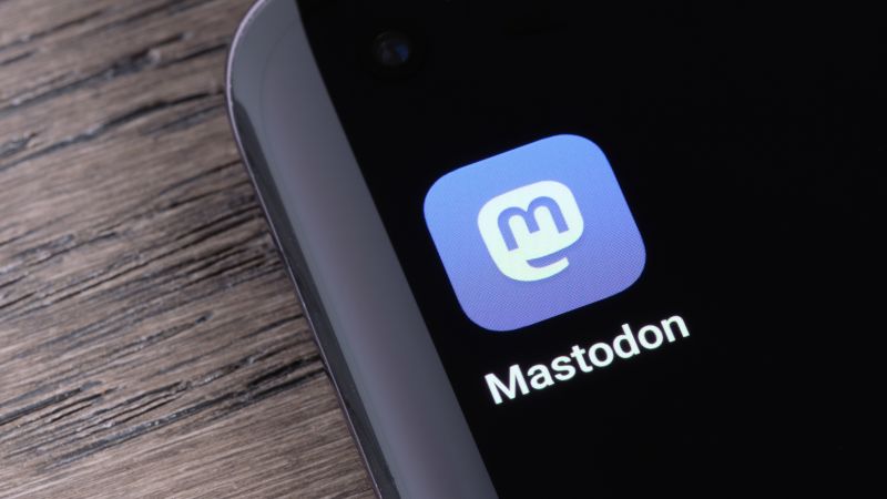 Dengan Twitter berantakan, Mastodon terbakar