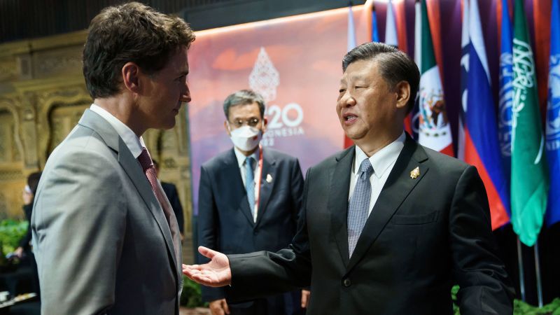 Xi Jinping dari China menguliahi Justin Trudeau di G20 tentang dugaan kebocoran